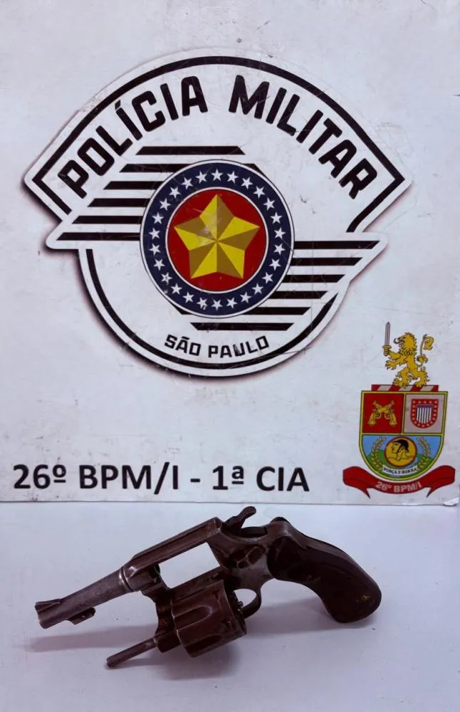 Militar apreende arma furtada e prende homem em Mogi Guaçu