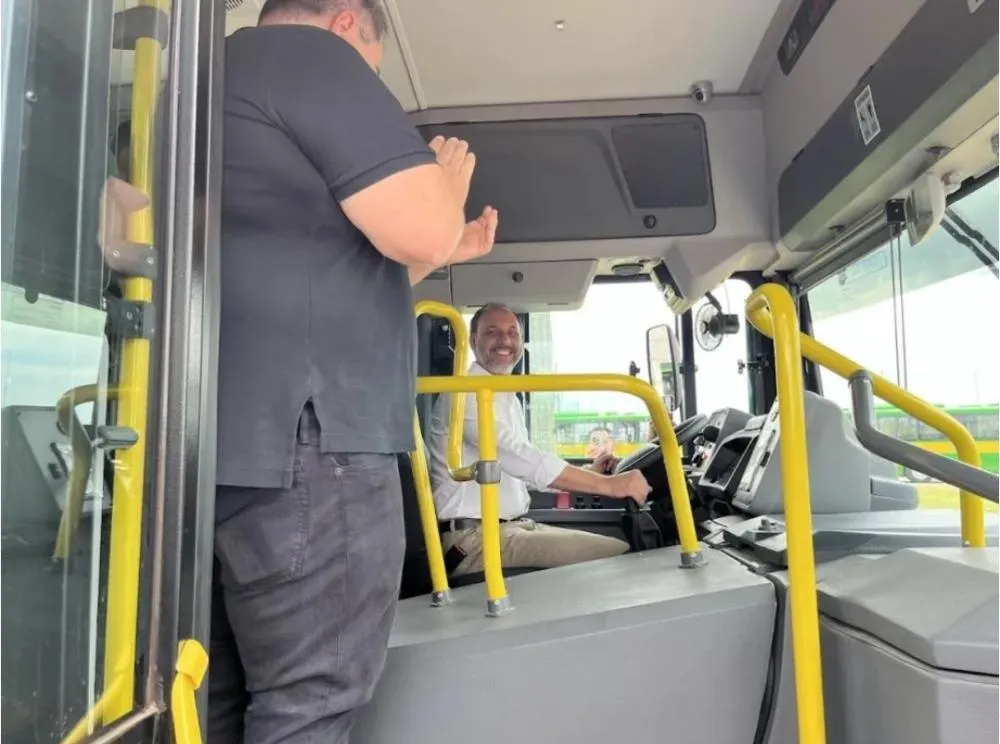 Transporte escolar: Cazellato fechou mandato com entrega de 247 novos veículos