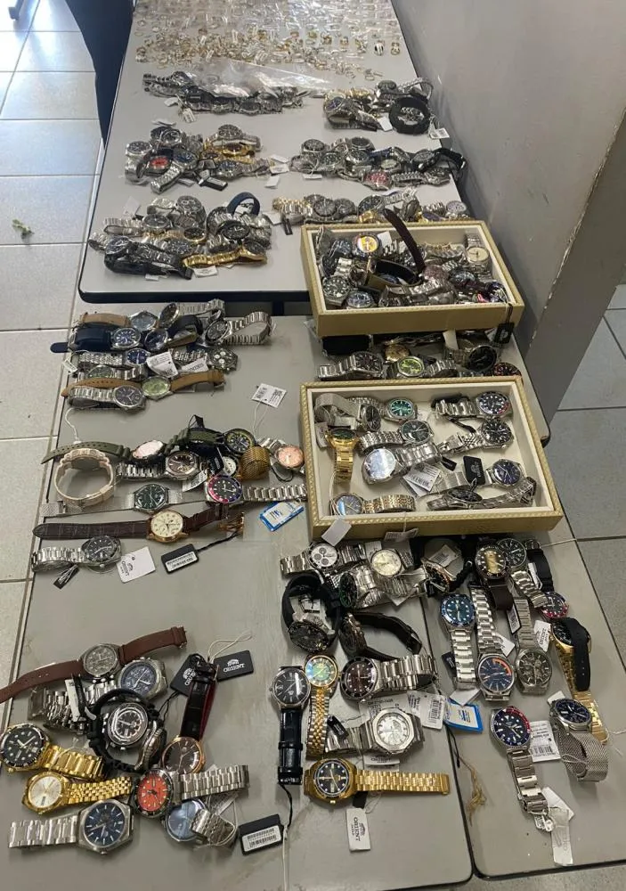 Homem é preso com mais de R$ 800 mil em joias e relógios furtados de joalheria de Mogi Guaçu