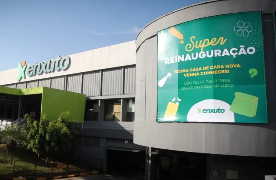 Rede abre mais de 90 vagas de emprego em supermercados e atacarejo na região