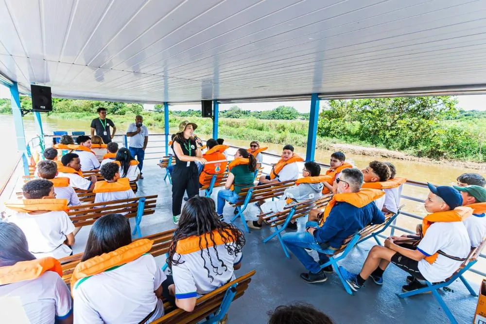Paulínia lança projeto de educação ambiental com sala de aula flutuante