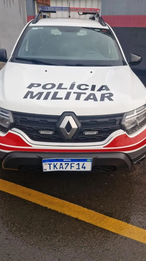 Homem é preso após mostrar órgão sexual para mulher ao lado de escola e diz que “perdeu a cabeça”