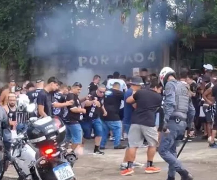 Violência e explosivos: torcidas brigam no Derby entre Rio Branco e União Barbarense