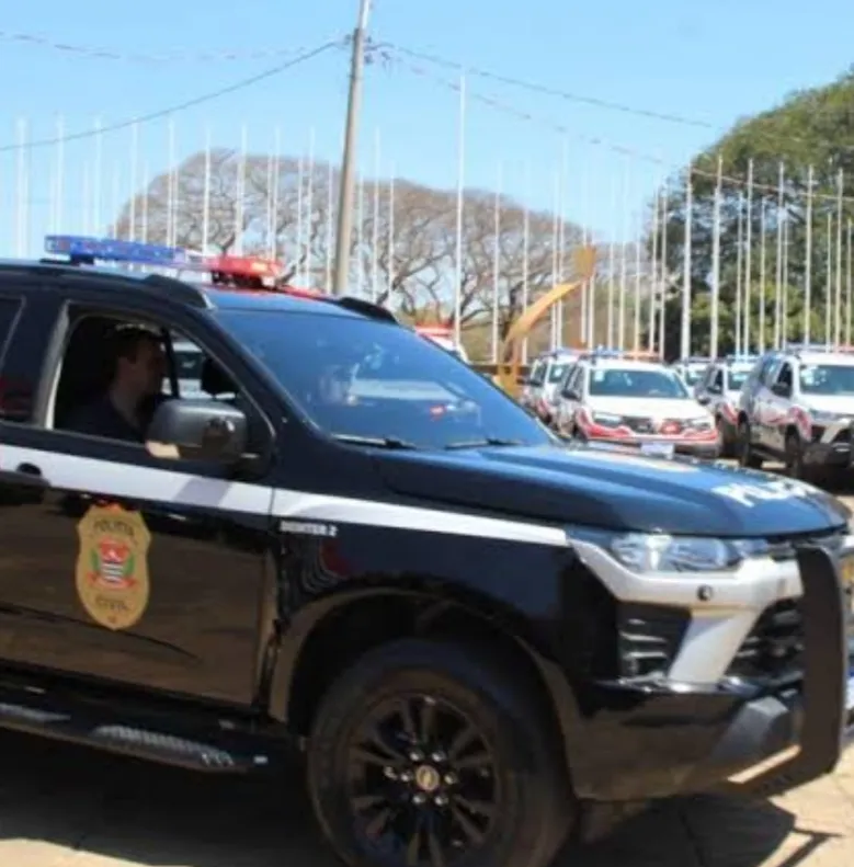 Idoso é preso suspeito de abusar de crianças enquanto colhiam frutas em Conchal