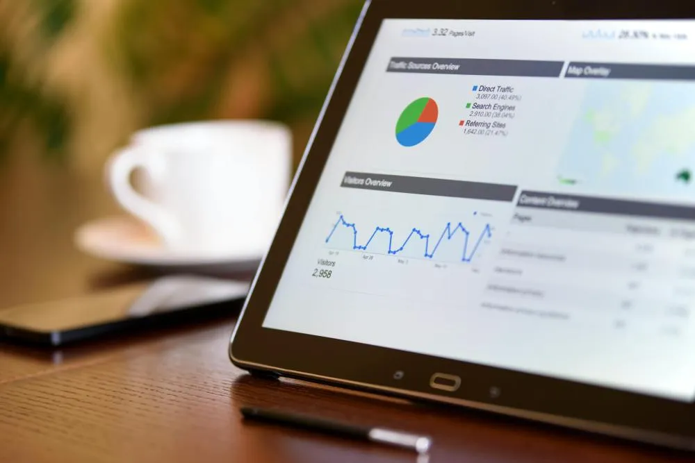 Como criar uma estratégia digital eficiente com pouco orçamento