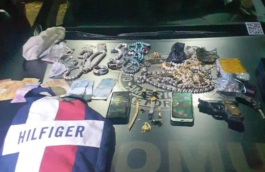 Ladrão é preso após roubar casa e manter família refém em Americana