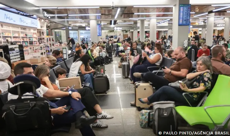 Caos aéreo em São Paulo trava operações e atinge dezenas de voos em Viracopos