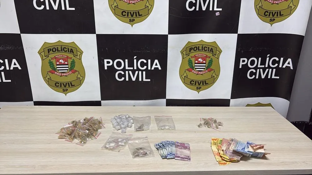 Dupla usa adega para vender drogas e é presa pela Polícia Civil