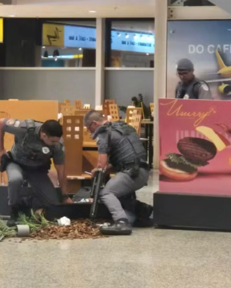 Homem com espada é contido pela polícia no Aeroporto de Viracopos