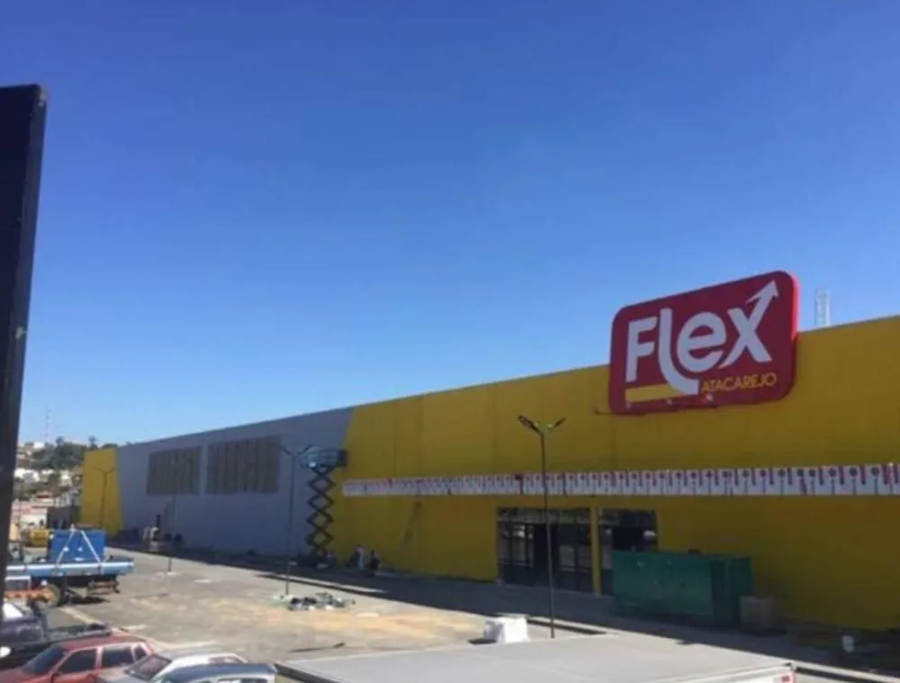 Rede de mercados abre 100 vagas em oito cidades da região; veja como participar