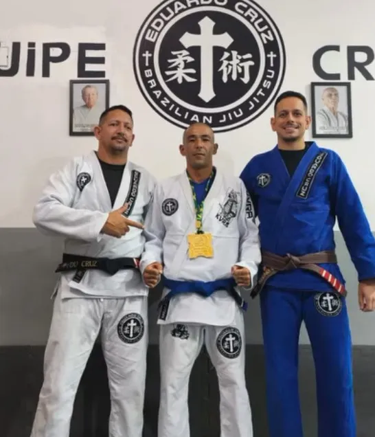 Sergio Azuma conquista o medalha de ouro no Brazilian Jiu-Jitsu 