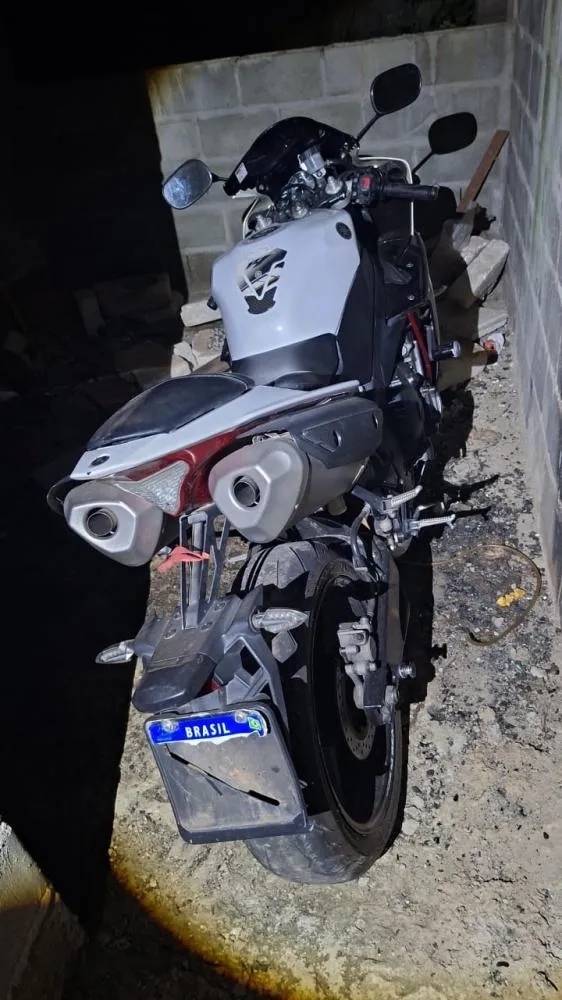 Polícia Militar recupera motocicleta furtada em Mogi Mirim
