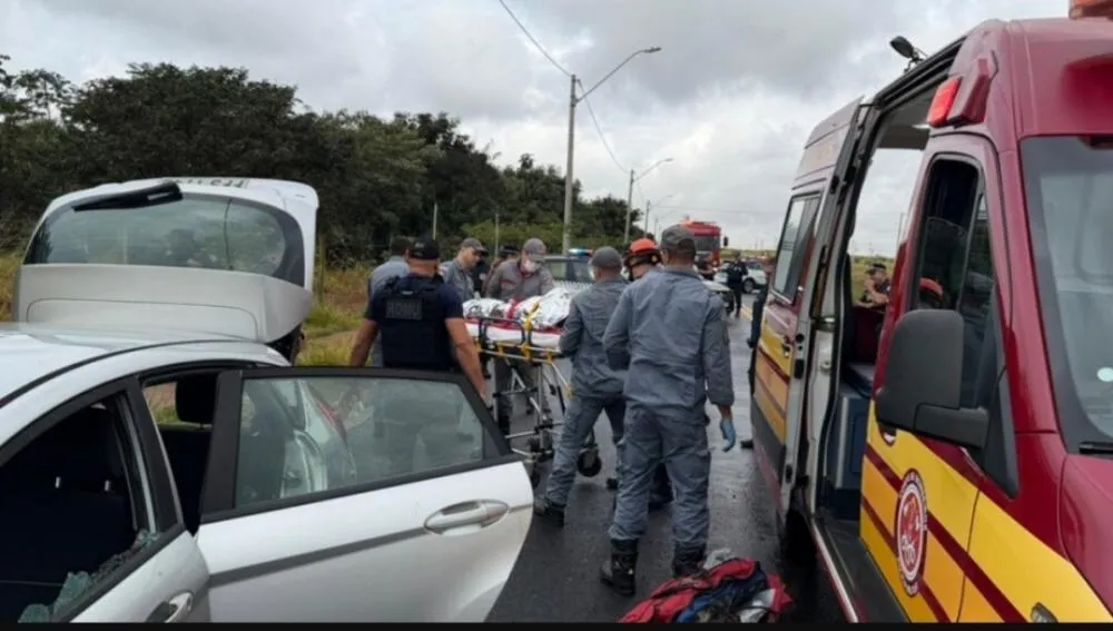 Mulher é encontrada viva dentro do porta-malas do próprio carro em Santa Bárbara