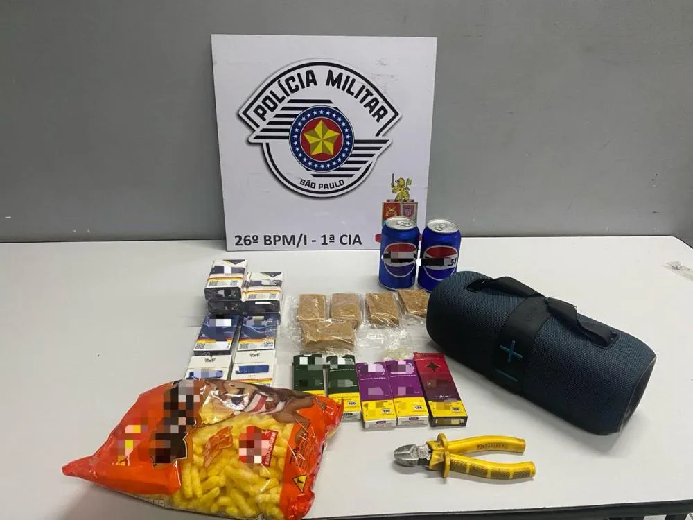 PM prende ladrão após furto de doces e cigarros no Jardim Novo II, em Mogi Guaçu