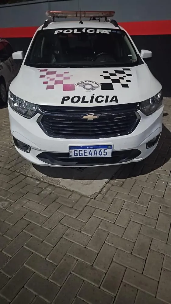 Mulher é presa após ameaçar e bater nos avós na frente da PM,em Mogi Guaçu