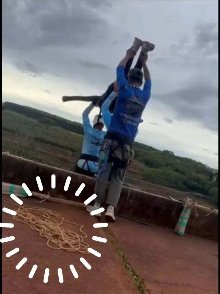 Jovem morre ao ser jogada sem cordas em salto de rope jump em Limeira