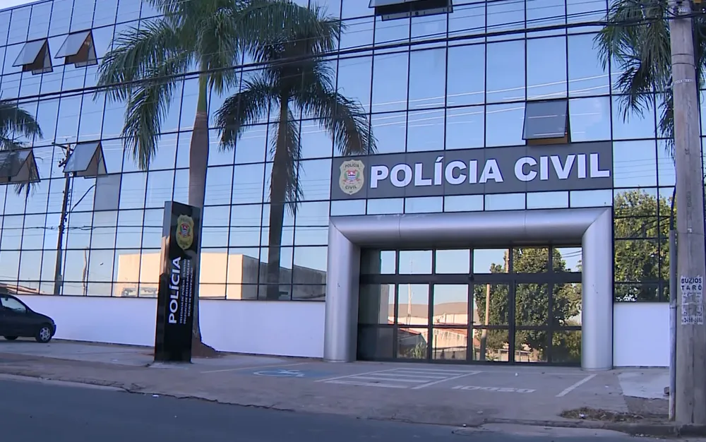 Pais são presos por suspeita de maus-tratos a filho autista em Americana