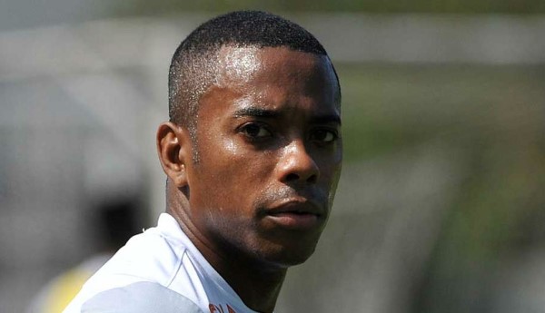 Robinho é condenado a nove anos de cadeia por estupro
