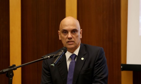 Alexandre de Moraes determina bloqueio do Telegram no Brasil