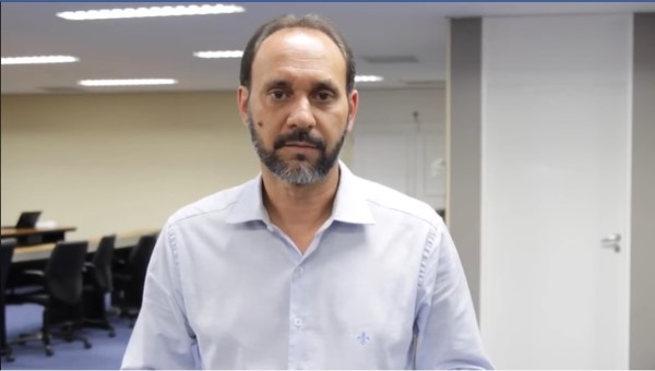 Cazellato deixa 20 mil crianças sem ovos de Páscoa