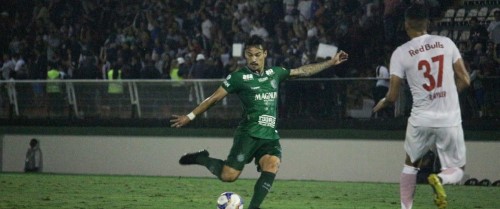 Guarani perde mais uma vez e garante acesso do Bragantino à elite do futebol