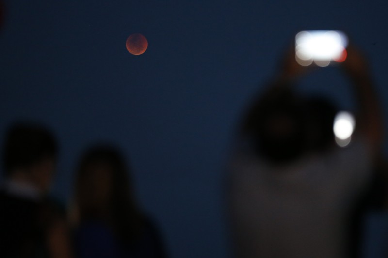 Fim de semana terá Lua de Sangue “triplamente especial”